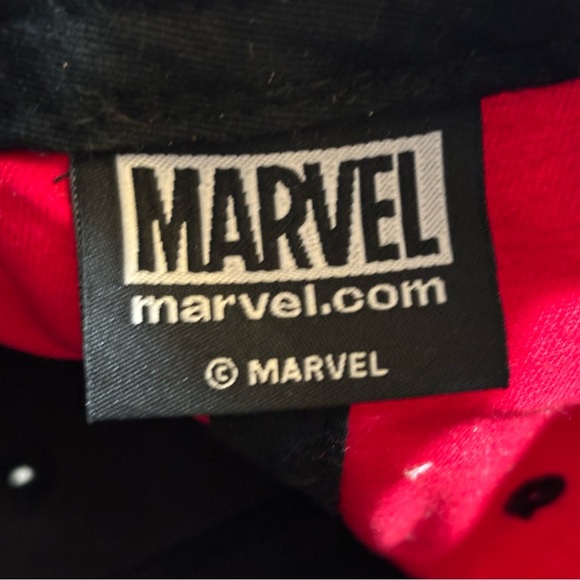 🛍️3/$30 Marvel Deadpool black and red SnapBack baseball cap hat - Picture 10 of 11